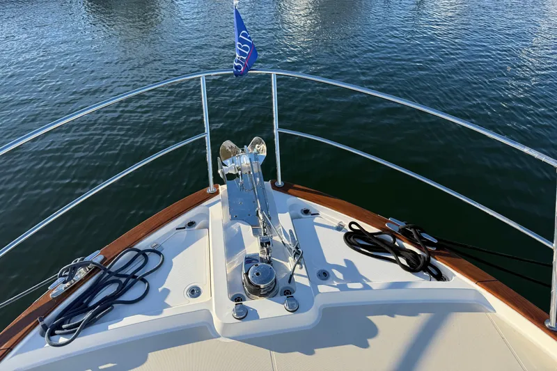 R Queen III Yacht Photos Pics 