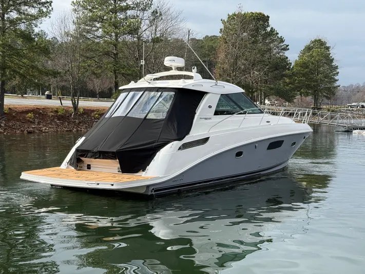  Yacht Photos Pics 2012 Sea Ray 450 Sundancer - Image 10