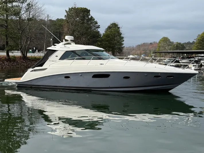  Yacht Photos Pics 2012 Sea Ray 450 Sundancer - Image 1