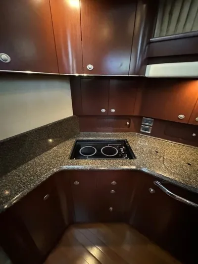  Yacht Photos Pics 2007 SEA RAY 40 MOTOR YACHT - Image 21