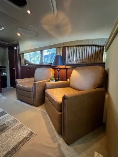  Yacht Photos Pics 2007 SEA RAY 40 MOTOR YACHT - Image 16