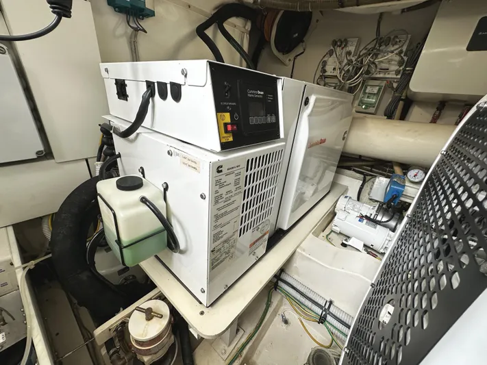 Primo Yacht Photos Pics 