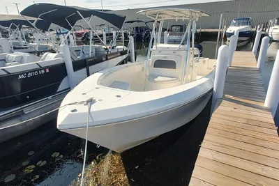 Cobia 237 Center Console