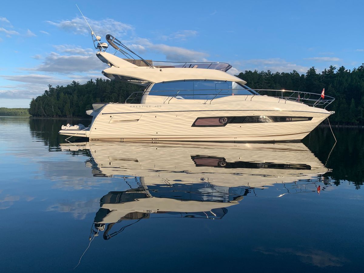 2018 Prestige 46 