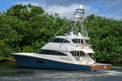 Yacht