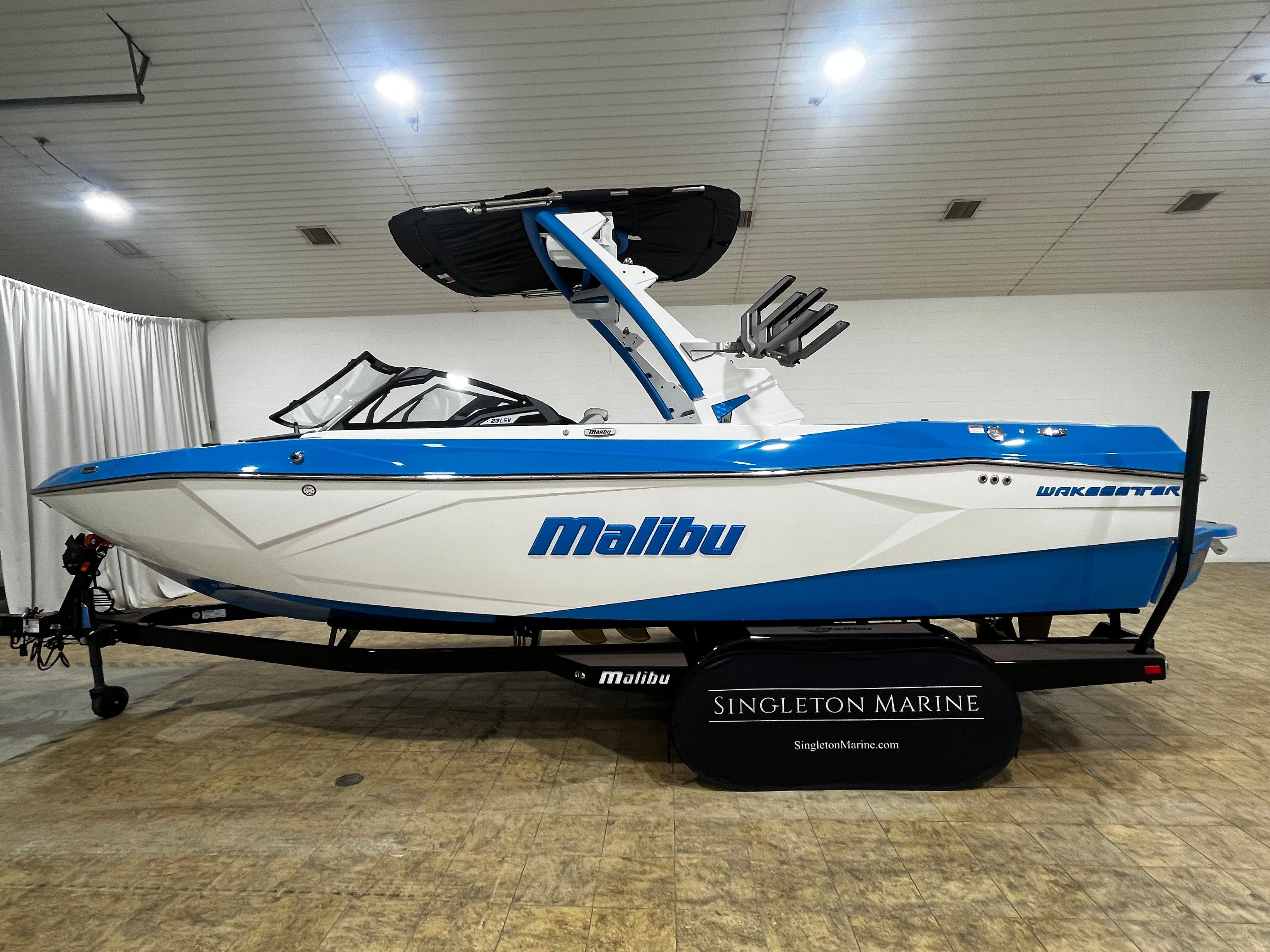 Malibu Wakesetter 23 LSV