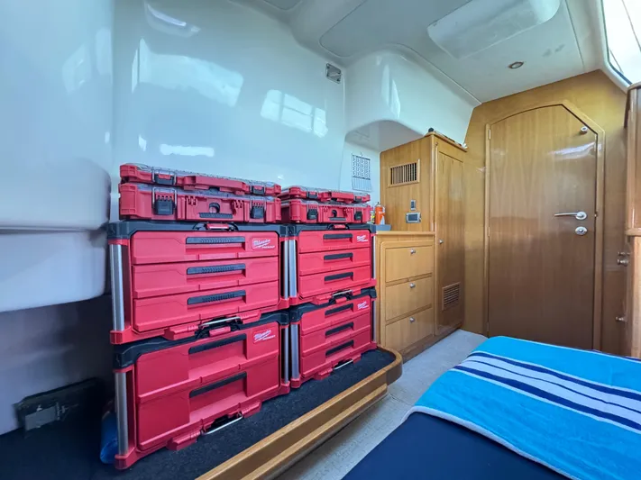 Phoenix XI Yacht Photos Pics 