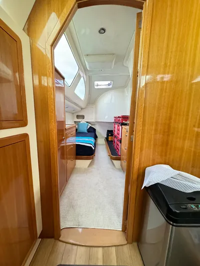 Phoenix XI Yacht Photos Pics 