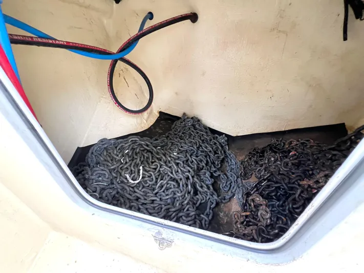 Phoenix XI Yacht Photos Pics 