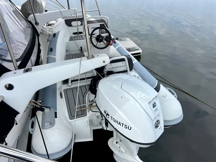 Phoenix XI Yacht Photos Pics 