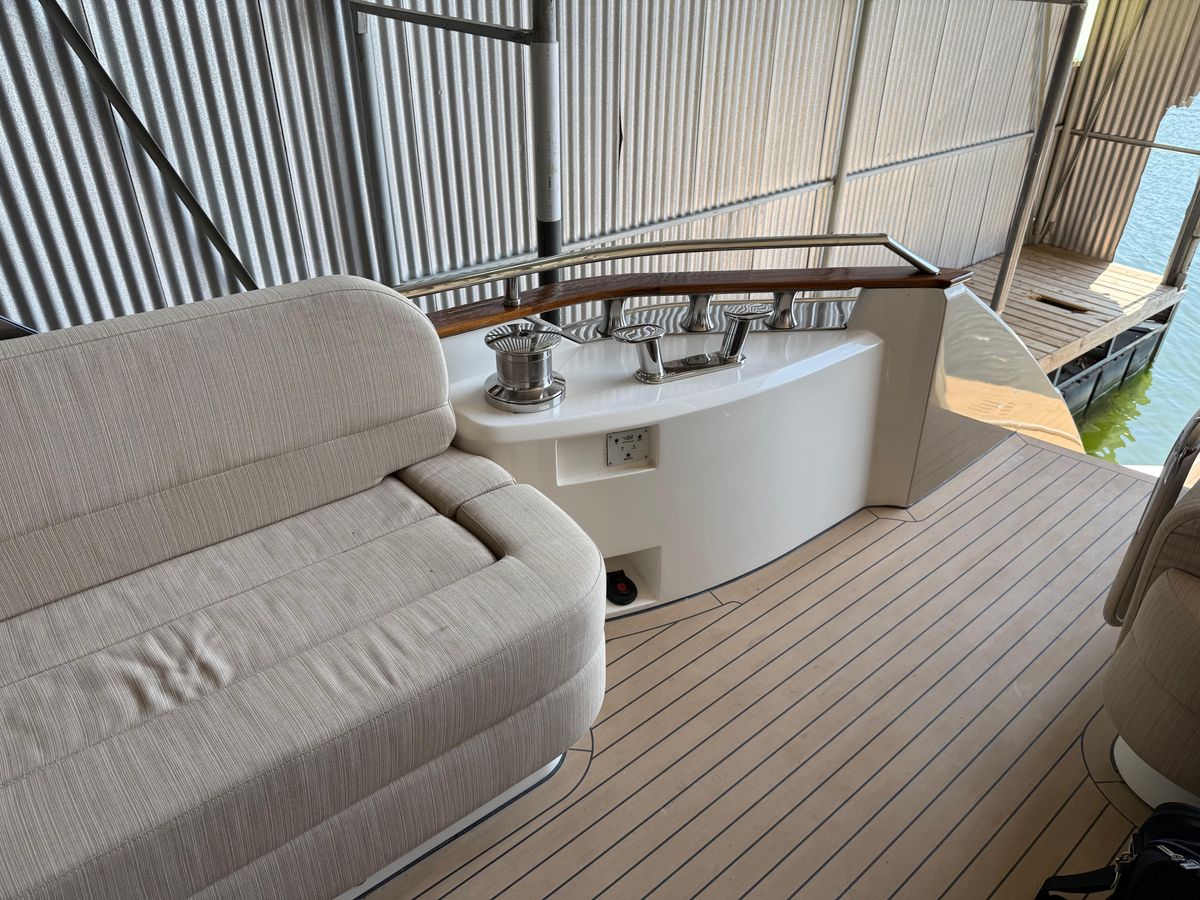 2012 Monte Carlo Yachts 76 