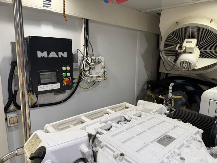 Rebellion Yacht Photos Pics 