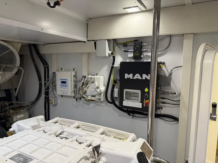 Rebellion Yacht Photos Pics 