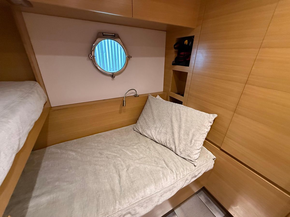 2012 Monte Carlo Yachts 76 