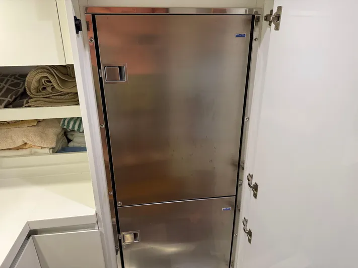 Rebellion Yacht Photos Pics 