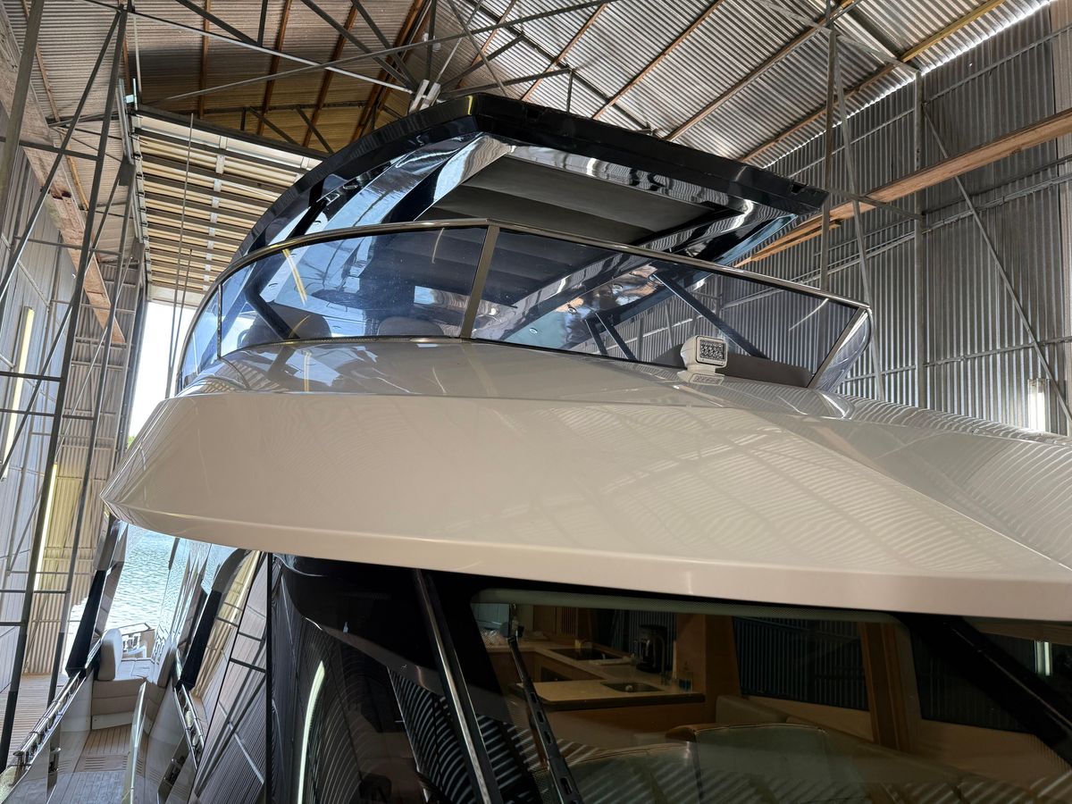 2012 Monte Carlo Yachts 76 