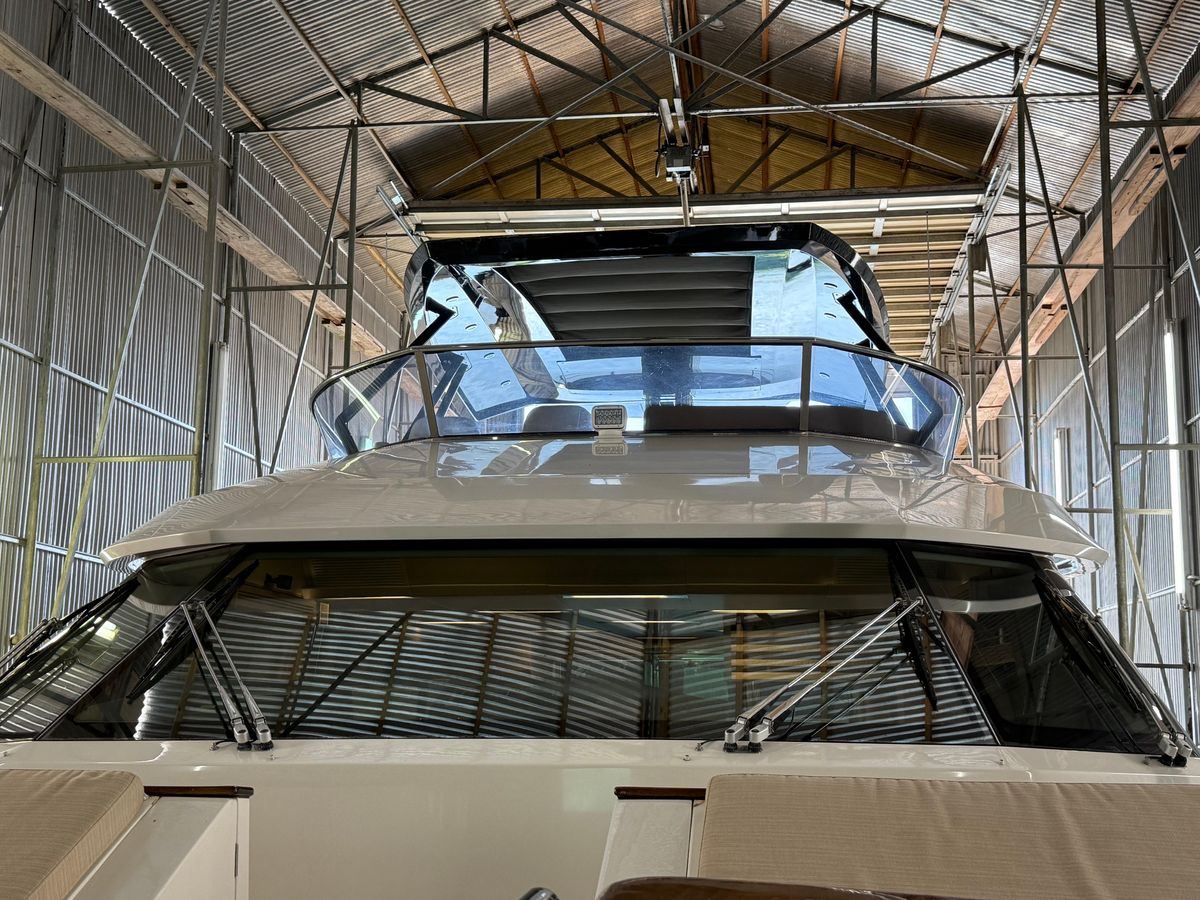 2012 Monte Carlo Yachts 76 