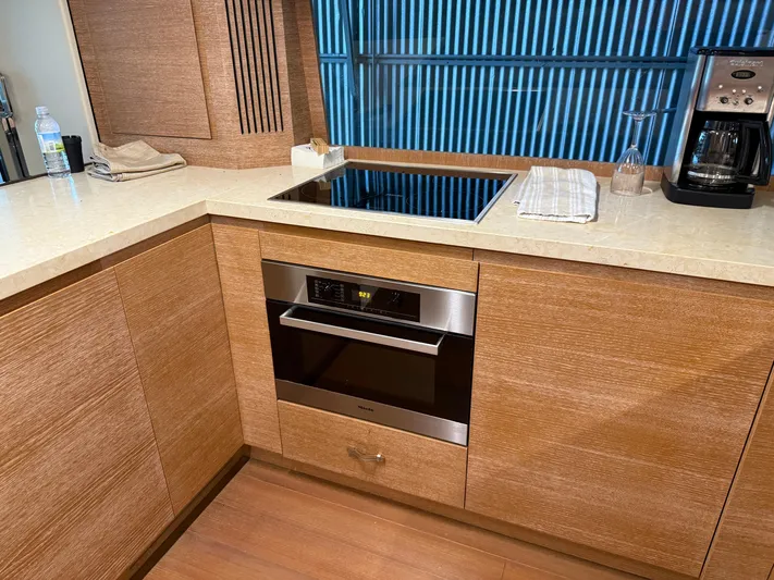 Rebellion Yacht Photos Pics 