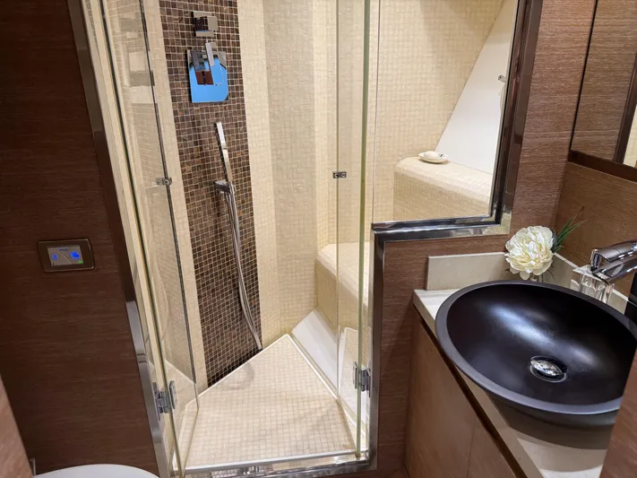 Rebellion Yacht Photos Pics 