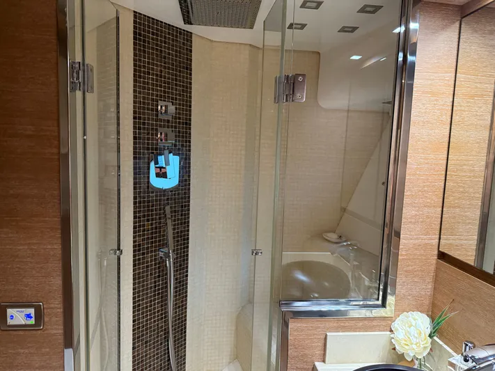 Rebellion Yacht Photos Pics 