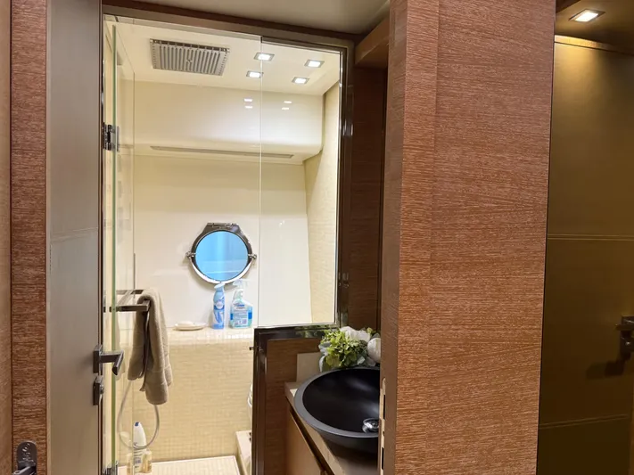 Rebellion Yacht Photos Pics 