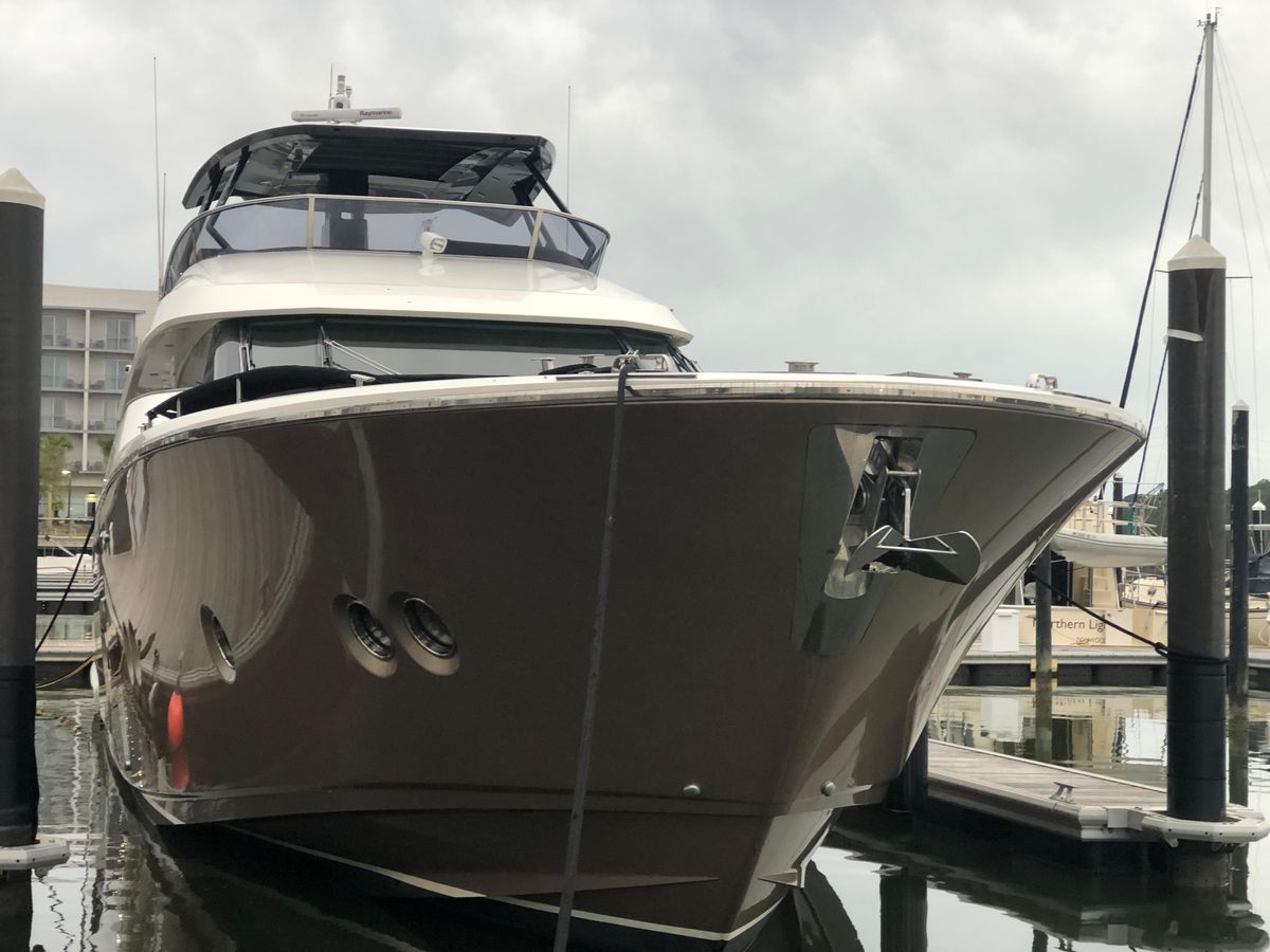 2012 Monte Carlo Yachts 76 