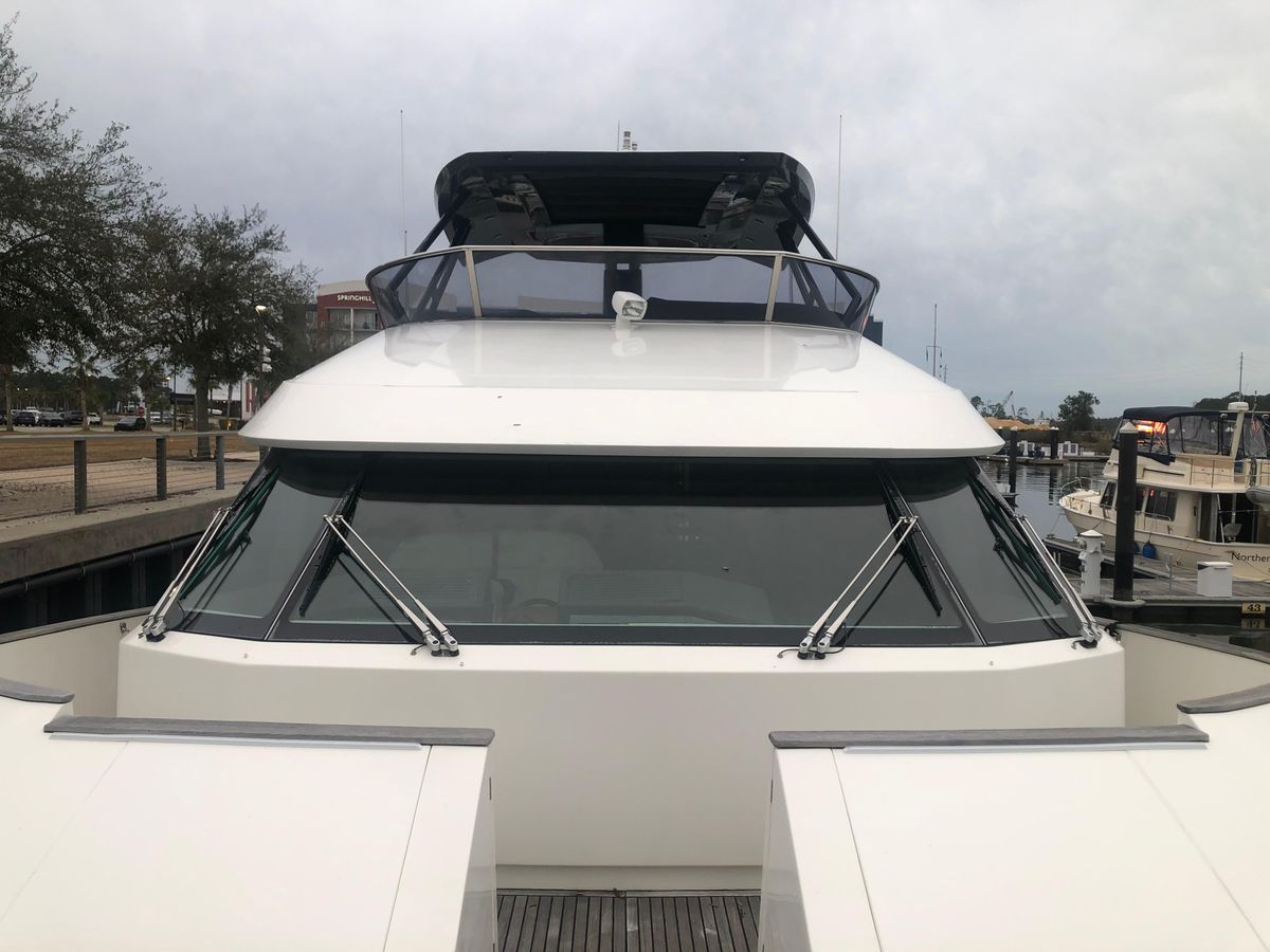 2012 Monte Carlo Yachts 76 
