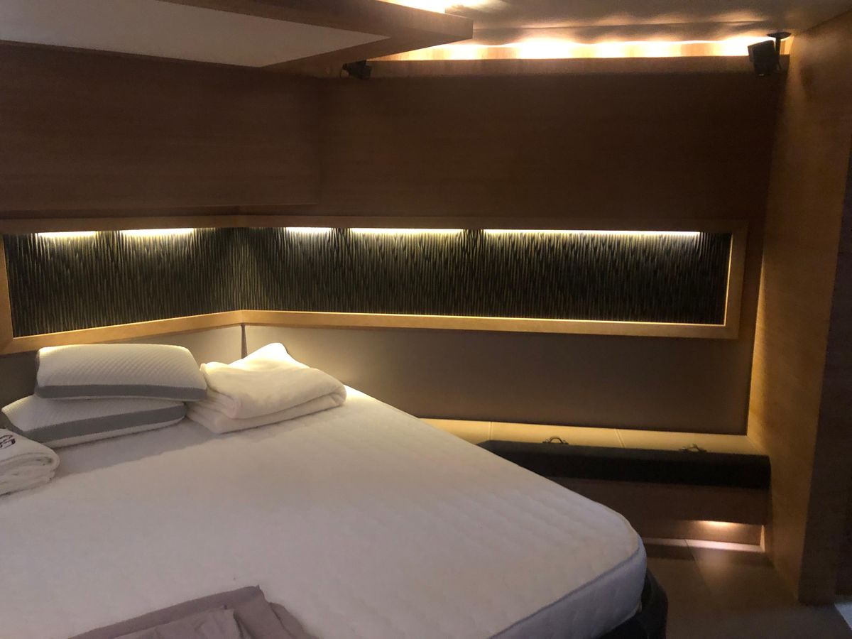 2012 Monte Carlo Yachts 76 