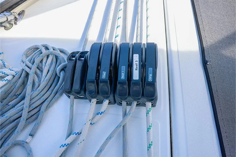 Far Niente Yacht Photos Pics 