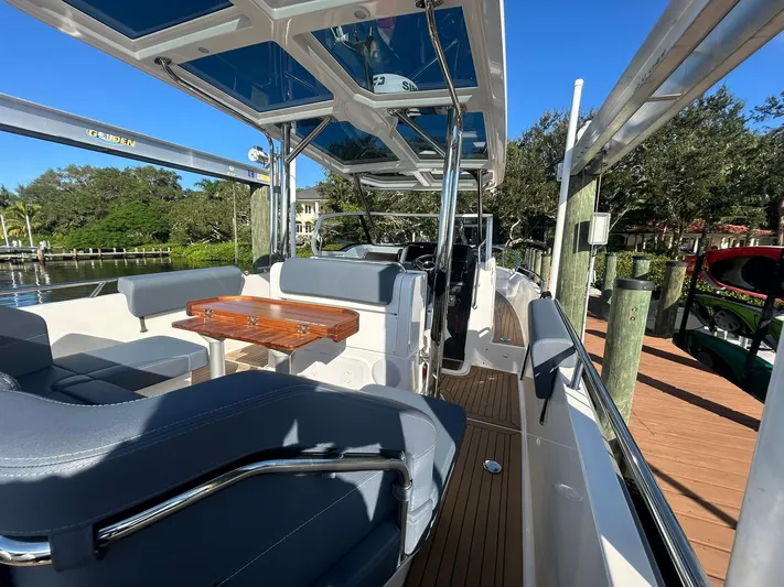  Yacht Photos Pics Nimbus T9 - Aft seating