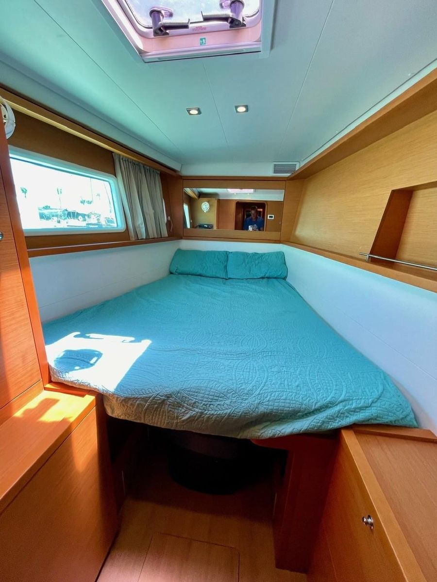 2015 Lagoon 45 