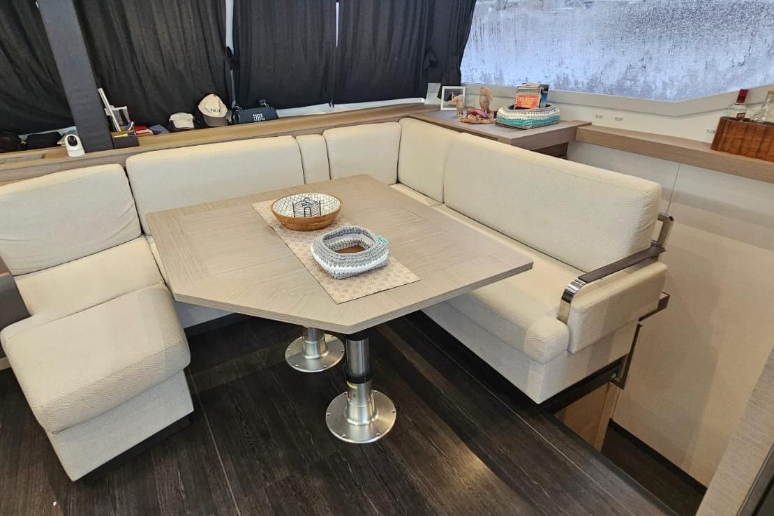 2022 Fountaine Pajot 46 