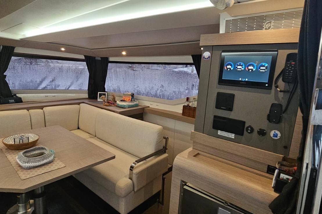 2022 Fountaine Pajot 46 