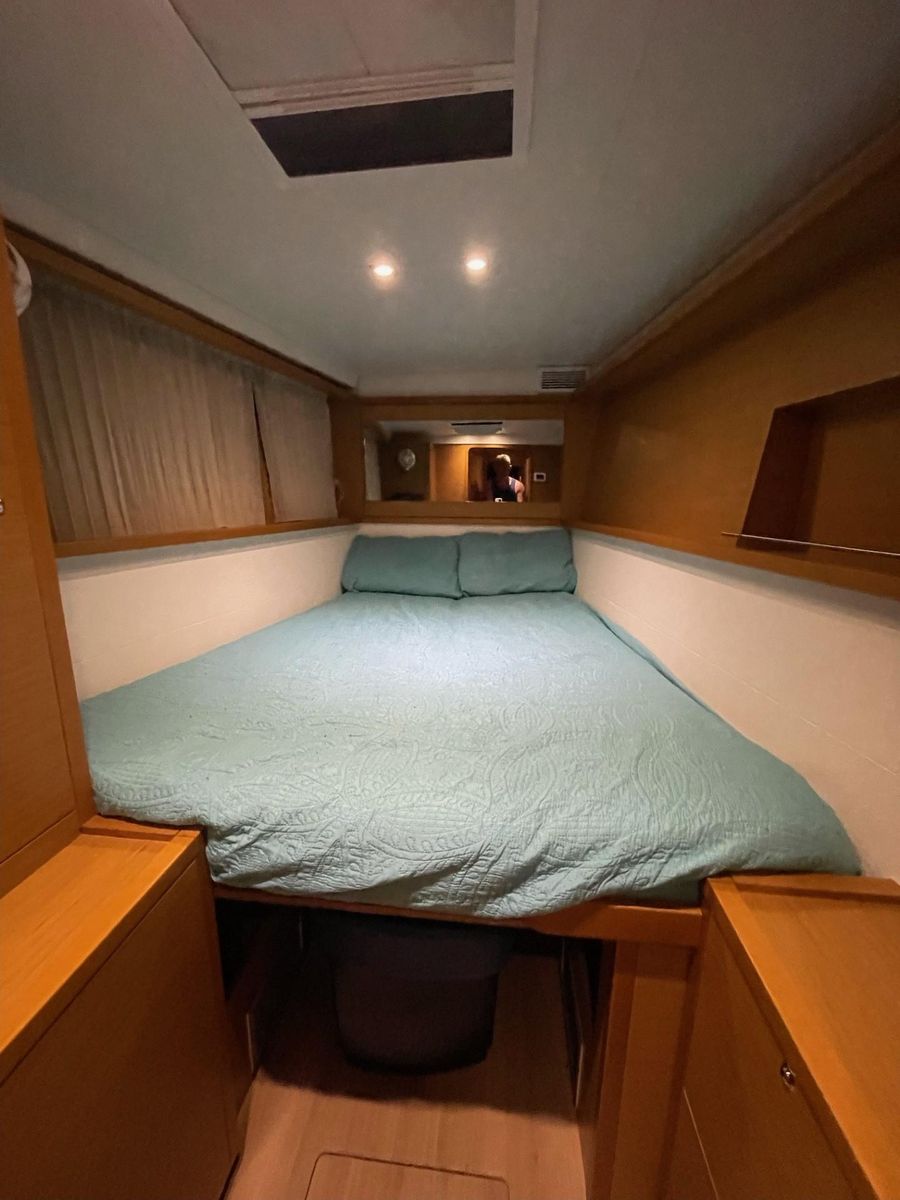 2015 Lagoon 45 
