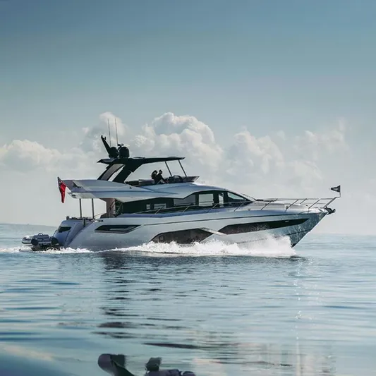  Yacht Photos Pics 2022 Sunseeker Manhattan 68