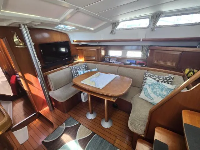 Aeolus Yacht Photos Pics 