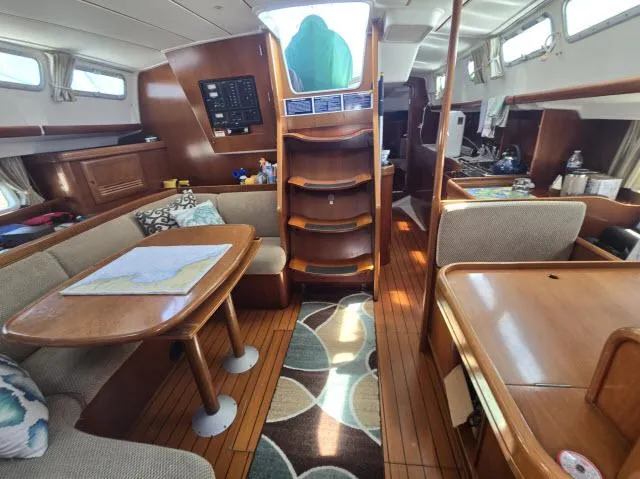 Aeolus Yacht Photos Pics 