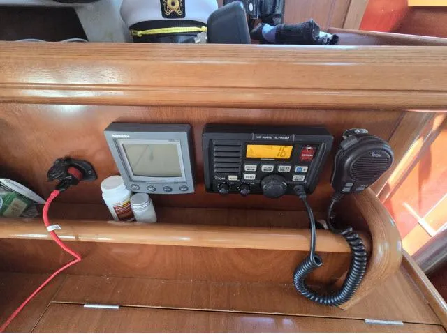 Aeolus Yacht Photos Pics 