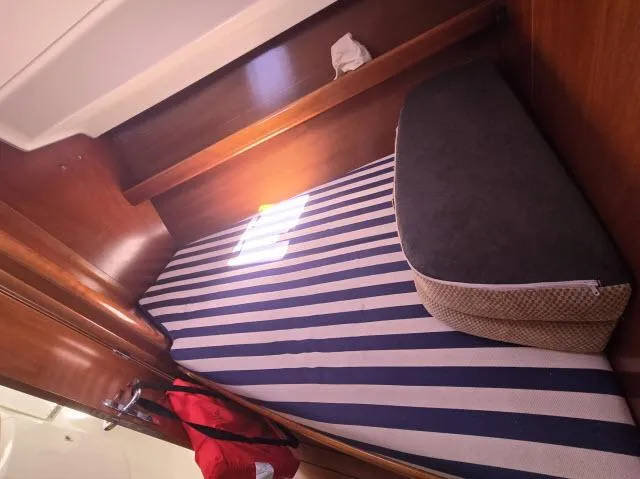 Aeolus Yacht Photos Pics 