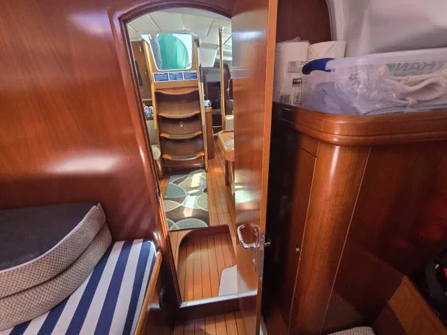 Aeolus Yacht Photos Pics 