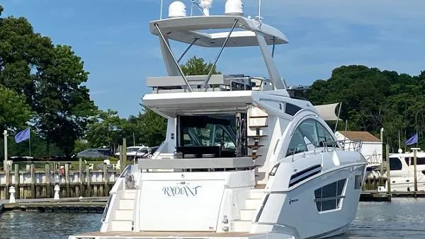 Radiant Yacht Photos Pics 