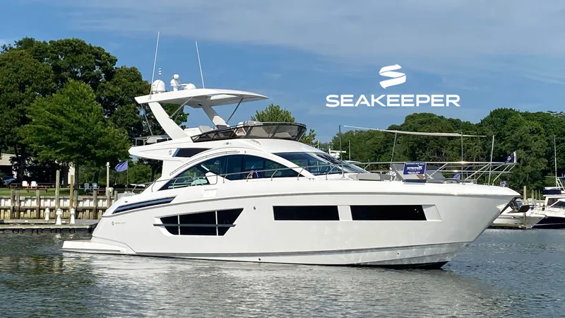 Radiant Yacht Photos Pics 