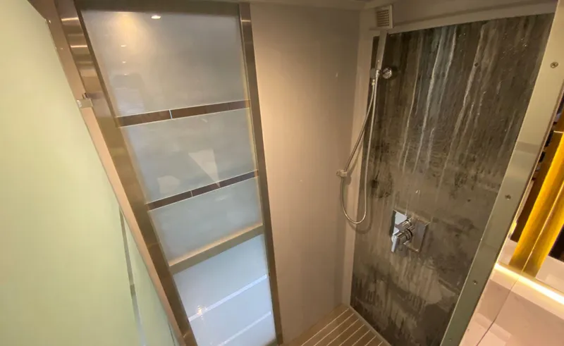 Radiant Yacht Photos Pics 