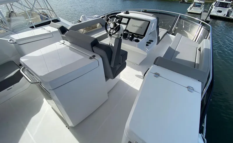 Radiant Yacht Photos Pics 