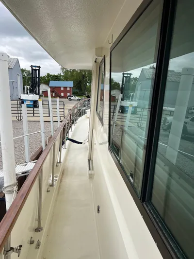 My Chanticleer Yacht Photos Pics Side deck port forward