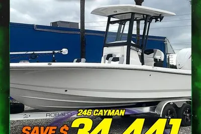 Robalo 246 Cayman
