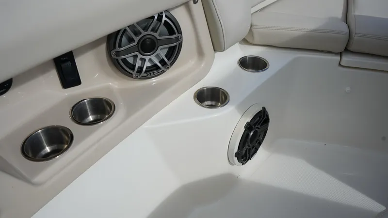Yacht Kings Yacht Photos Pics Interior of 2020 Boston Whaler 350 Realm featuring cup holders and speakers.
