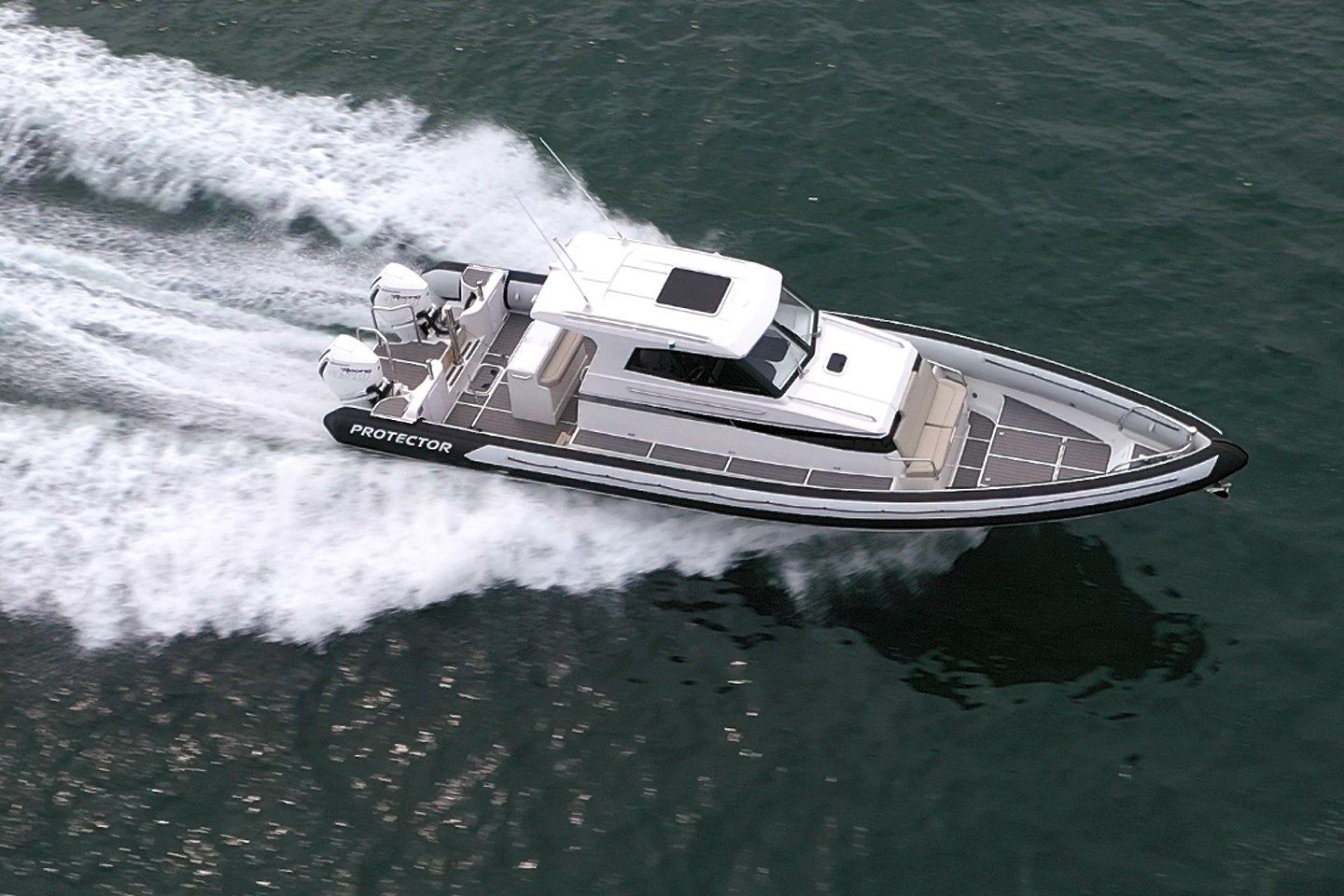 2022 Protector 380 Targa