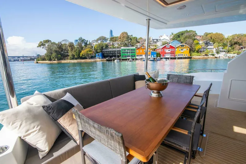 53f Iliad 2025 Yacht Photos Pics 