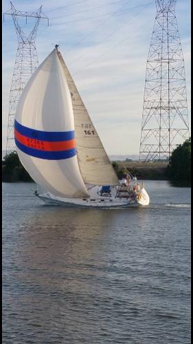 1985 Hunter Legend 40